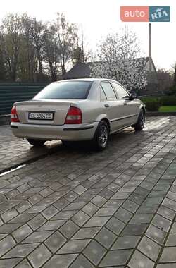 Седан Mazda 323 2000 в Черновцах