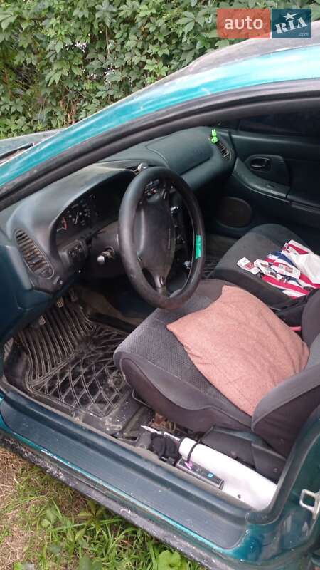 Хэтчбек Mazda 323 1995 в Ивано-Франковске