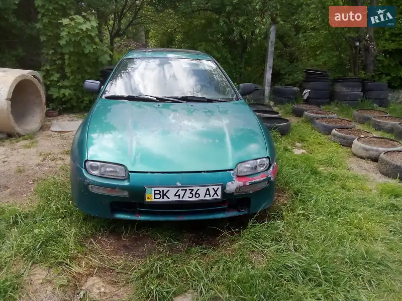 Mazda 323