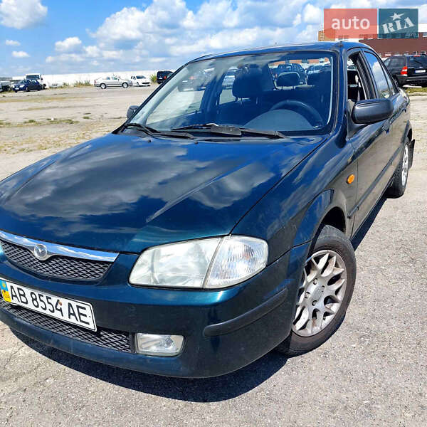Mazda 323 1998