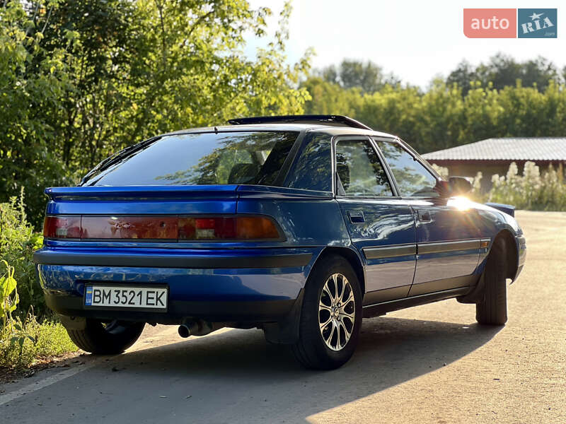 Хэтчбек Mazda 323 1994 в Ахтырке