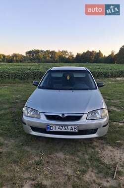 Хэтчбек Mazda 323 1998 в 
