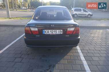 Седан Mazda 323 1998 в 
