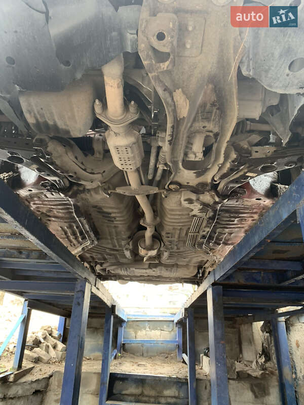 Седан Mazda 323 1997 в Каменском