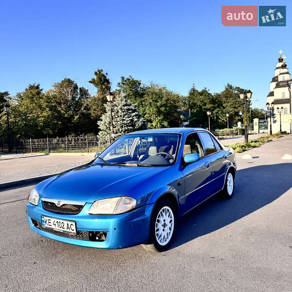Mazda 323 1999