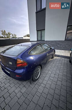 Хэтчбек Mazda 323 1995 в 