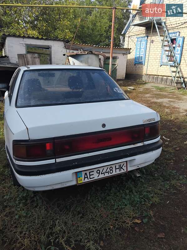 Седан Mazda 323 1991 в Солоному фото 3 Седан Mazda 323 1991 в Солоному