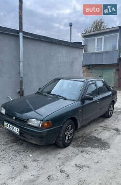 Седан Mazda 323 1994 в Ирпене