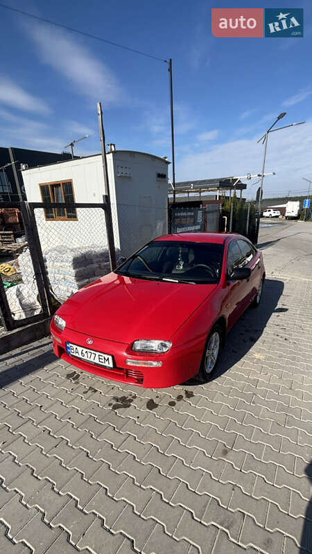 Хетчбек Mazda 323 1995 в Львові фото 4 Хетчбек Mazda 323 1995 в Львові