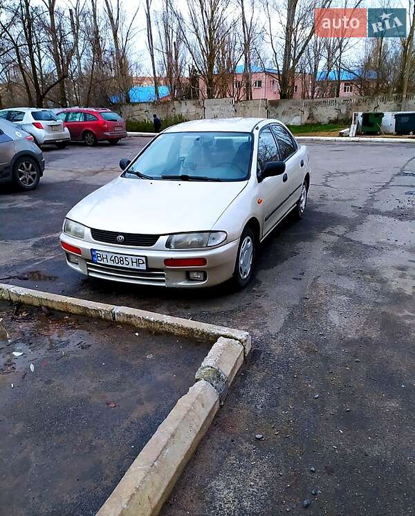 Седан Mazda 323 1995 в Білгороді-Дністровському фото 4 Седан Mazda 323 1995 в Білгороді-Дністровському