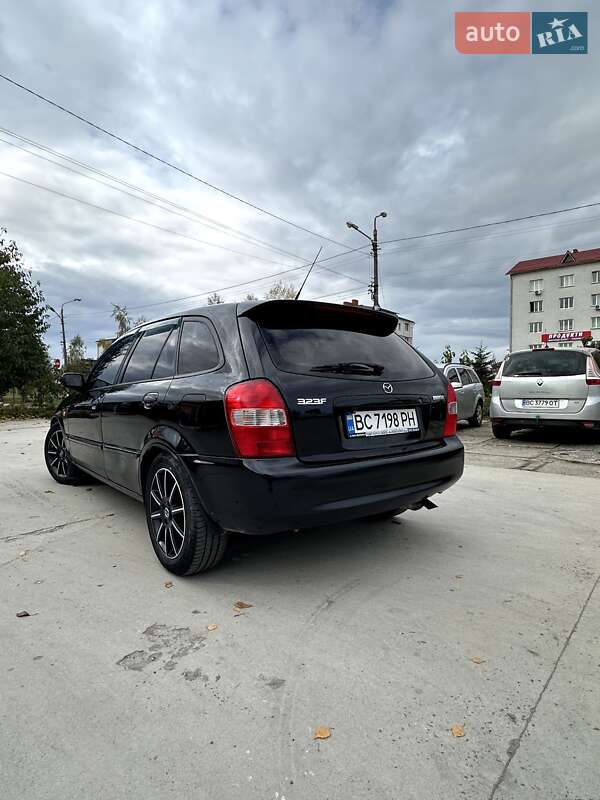 Хетчбек Mazda 323 2001 в Самборі фото 4 Хетчбек Mazda 323 2001 в Самборі