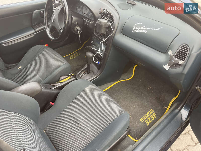 Хэтчбек Mazda 323 1995 в Львове фото 7 Хэтчбек Mazda 323 1995 в Львове