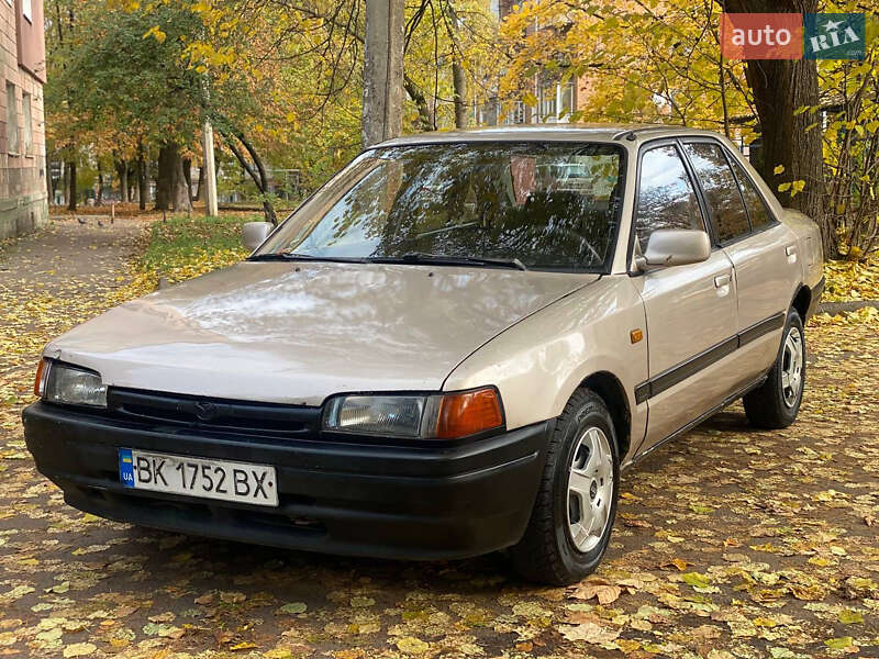 Mazda 323 1996 Mazda 323 1996