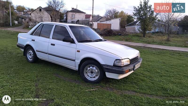 Седан Mazda 323 1989 в Вознесенске фото 5 Седан Mazda 323 1989 в Вознесенске