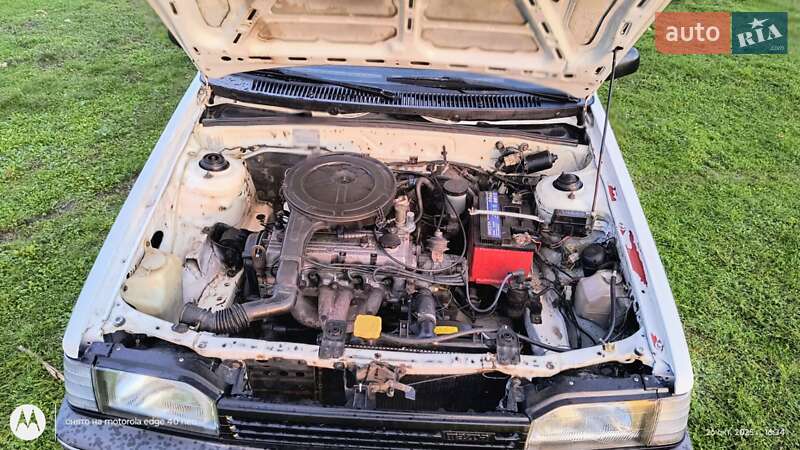 Седан Mazda 323 1989 в Вознесенске фото 14 Седан Mazda 323 1989 в Вознесенске