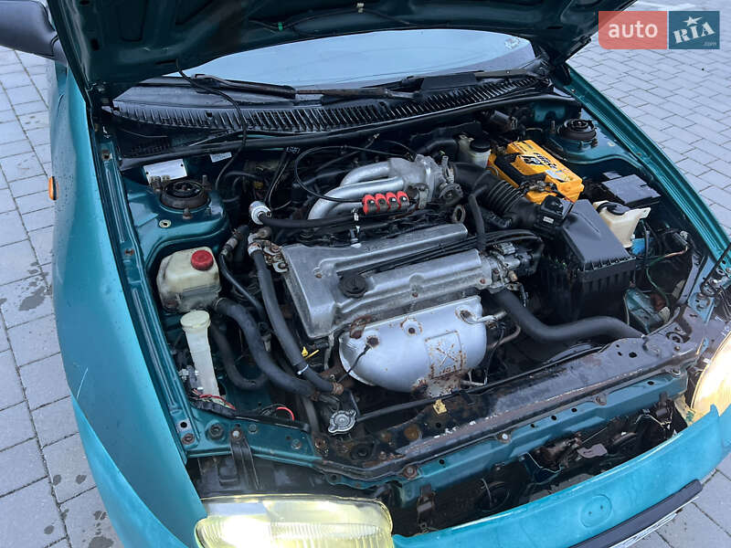 Хетчбек Mazda 323 1996 в Вінниці
