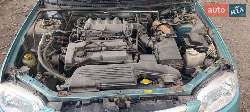 Хетчбек Mazda 323 2002 в Рафалівці фото 7 Хетчбек Mazda 323 2002 в Рафалівці