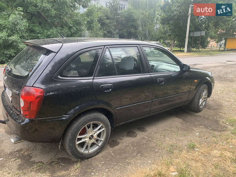 Хетчбек Mazda 323 2003 в Ужгороді фото 5 Хетчбек Mazda 323 2003 в Ужгороді