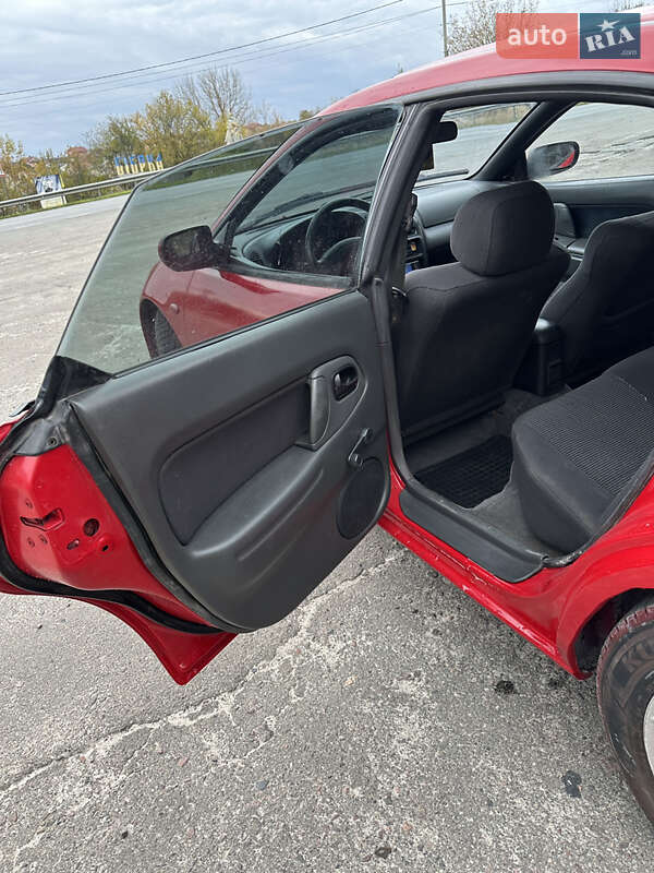 Хэтчбек Mazda 323 1995 в Львове