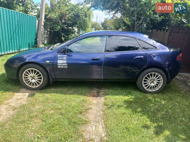 Хетчбек Mazda 323 1995 в Києві фото 4 Хетчбек Mazda 323 1995 в Києві