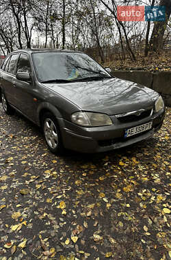 Хэтчбек Mazda 323 1999 в Днепре