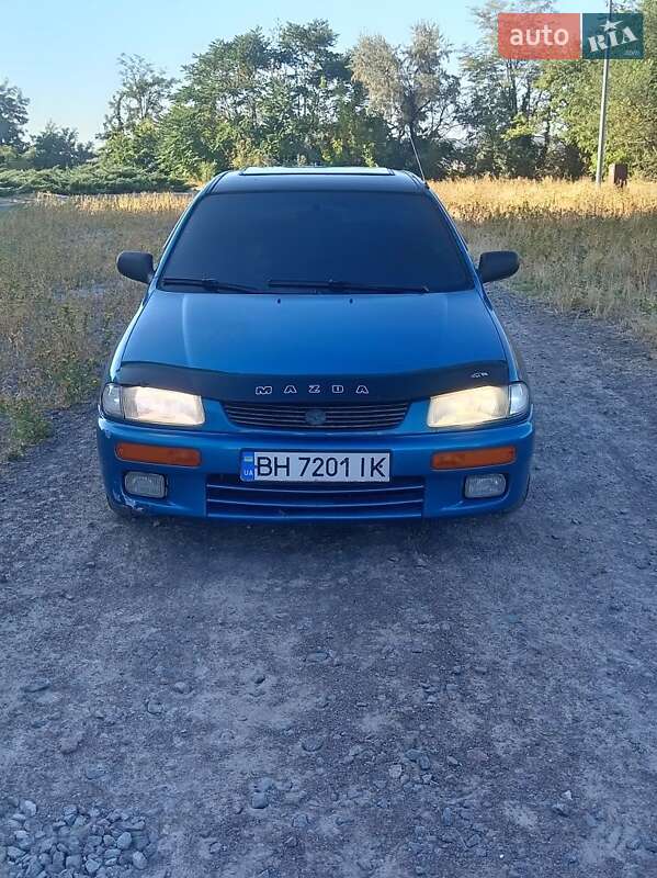 Хетчбек Mazda 323 1996 в Миколаєві