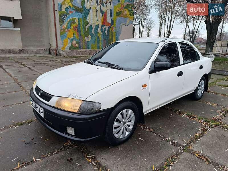 Седан Mazda 323 1998 в Чернівцях фото 17 Седан Mazda 323 1998 в Чернівцях