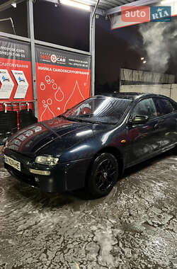 Хэтчбек Mazda 323 1997 в Киеве