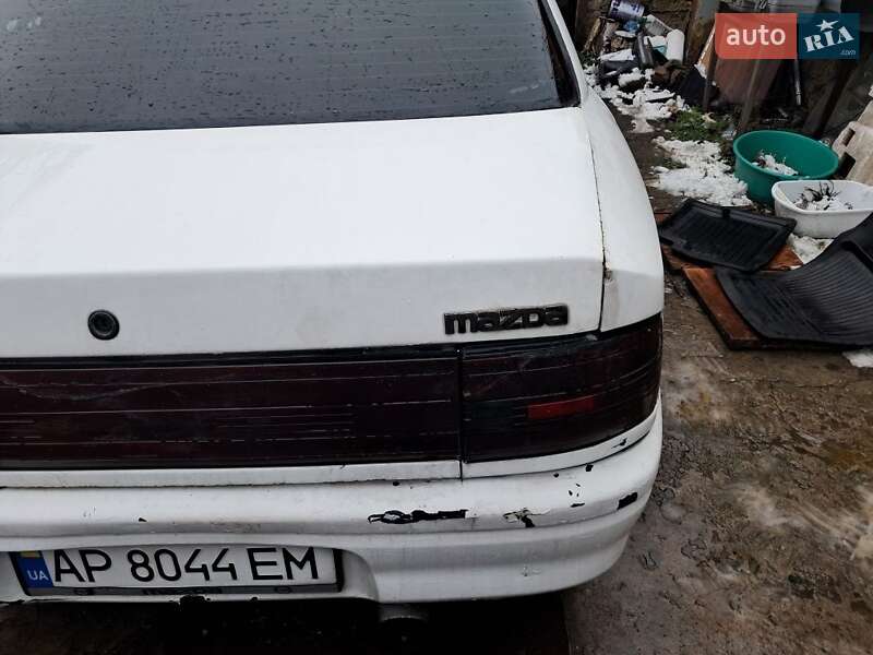 Mazda 323 1993 Mazda 323 1993