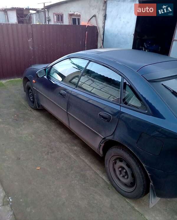 Mazda 323 1996 Mazda 323 1996