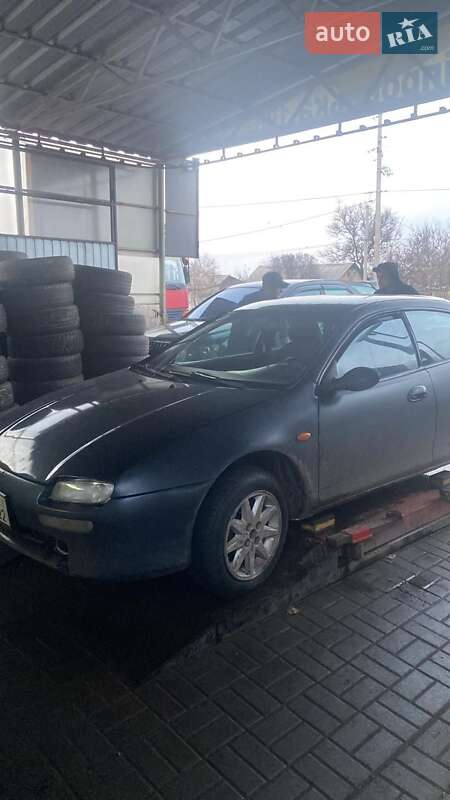 Хэтчбек Mazda 323 1994 в Днепре