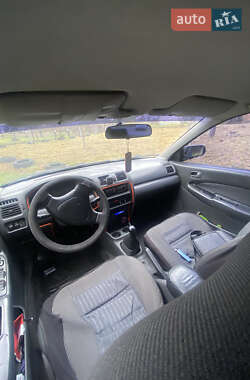 Седан Mazda 323 1997 в Бродах