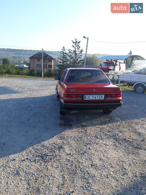 Седан Mazda 323 1989 в Черновцах фото 2 Седан Mazda 323 1989 в Черновцах