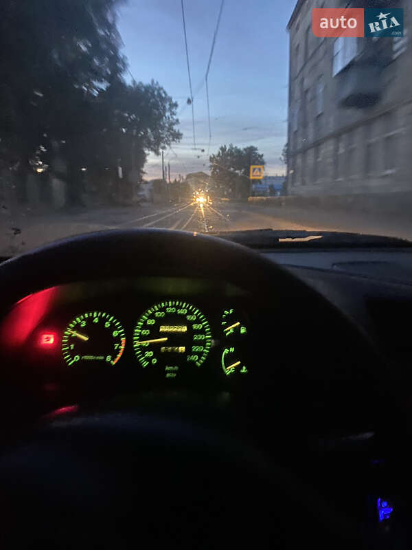 Хэтчбек Mazda 323 1996 в Перемышлянах фото 5 Хэтчбек Mazda 323 1996 в Перемышлянах