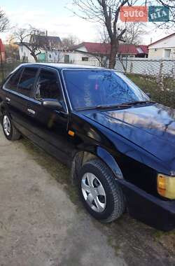 Хэтчбек Mazda 323 1987 в Славуте
