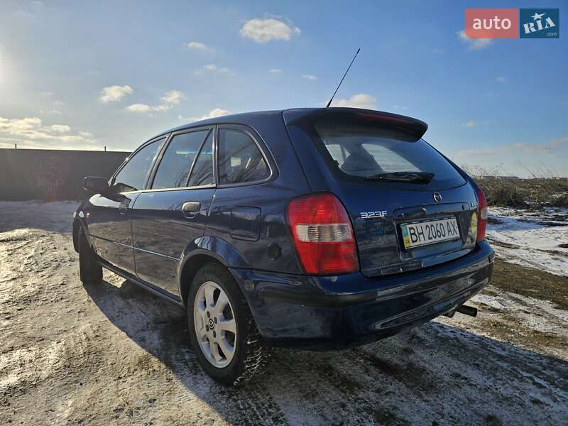 Хетчбек Mazda 323 1998 в Чорноморську