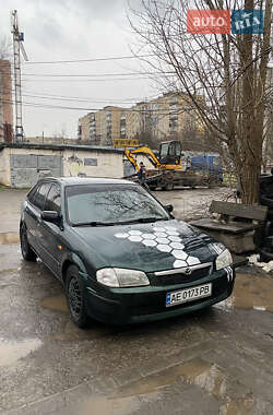 Хэтчбек Mazda 323 1999 в Кривом Роге