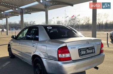 Седан Mazda 323 2002 в Запорожье