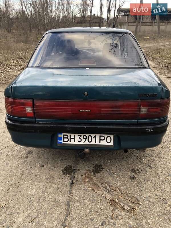 Седан Mazda 323 1995 в Білгороді-Дністровському