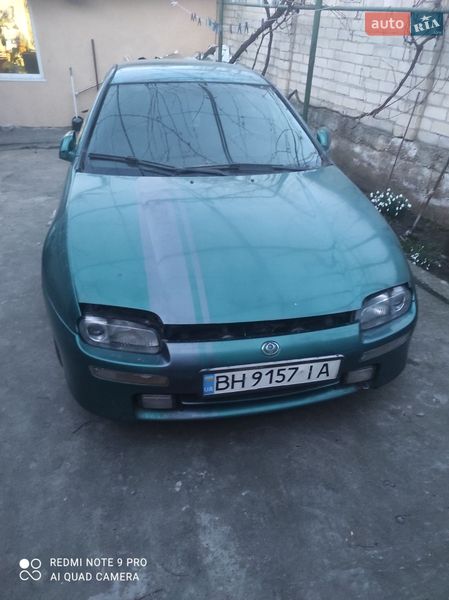 Седан Mazda 323 1995 в Одессе