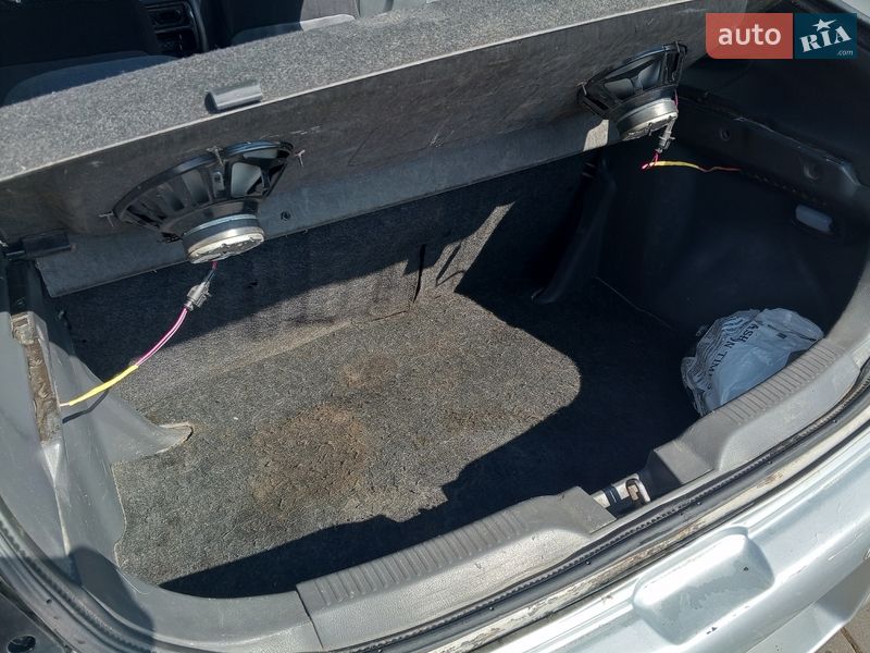 Хэтчбек Mazda 323 1997 в Буске фото 22 Хэтчбек Mazda 323 1997 в Буске
