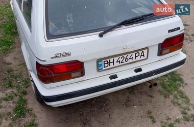 Хетчбек Mazda 323 1987 в Білгороді-Дністровському
