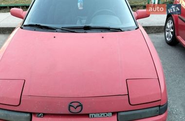 Седан Mazda 323 1991 в Вараші