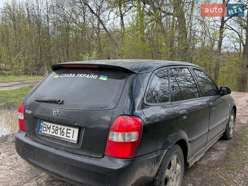 Хэтчбек Mazda 323 2001 в Тростянце