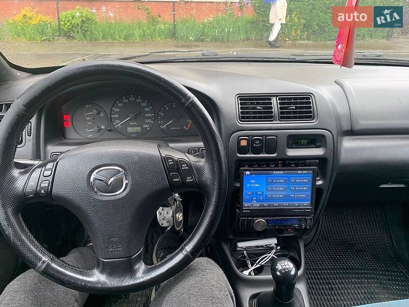 Хэтчбек Mazda 323 1998 в Львове фото 8 Хэтчбек Mazda 323 1998 в Львове
