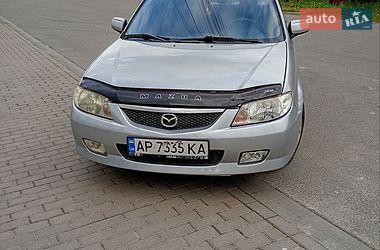 Седан Mazda 323 2002 в Львове