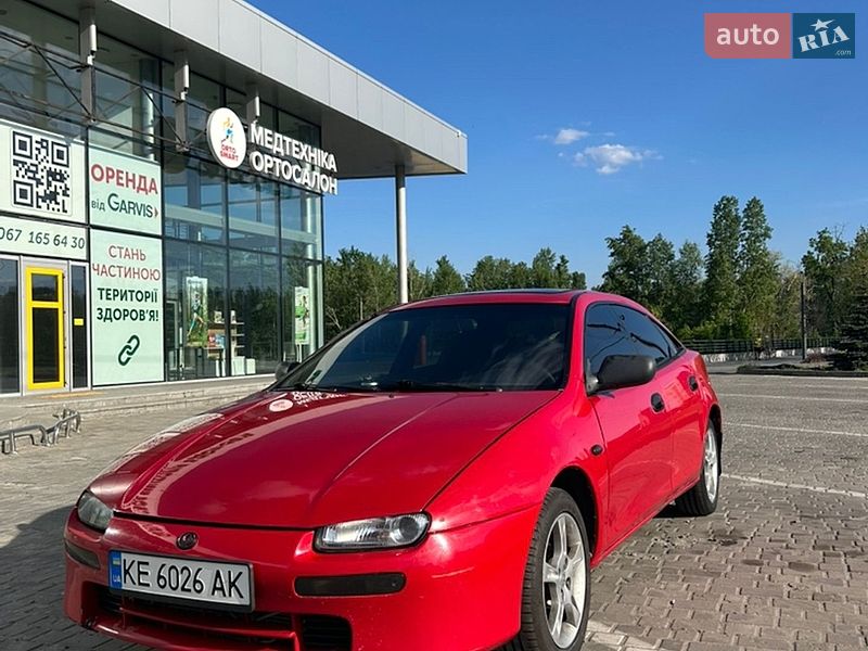 Хэтчбек Mazda 323 1995 в Днепре