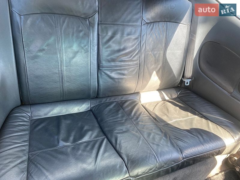 Хетчбек Mazda 323 1999 в Рогатині