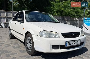 Седан Mazda 323 1999 в Днепре