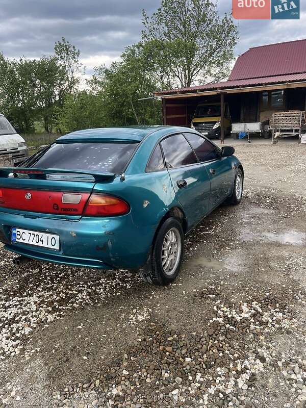 Седан Mazda 323 1996 в Тлумаче
